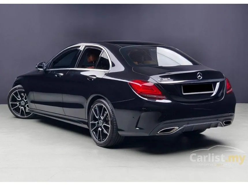 2018 Mercedes-Benz C300 AMG Line Sedan