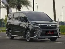 2018 Toyota Voxy 2.0 MPV mobil terawat siap pakai BERGARANSI 1 TAHUN