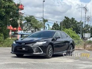 2023 Toyota Camry 2.5 V Sedan Mileage 44k km Toyota full service record