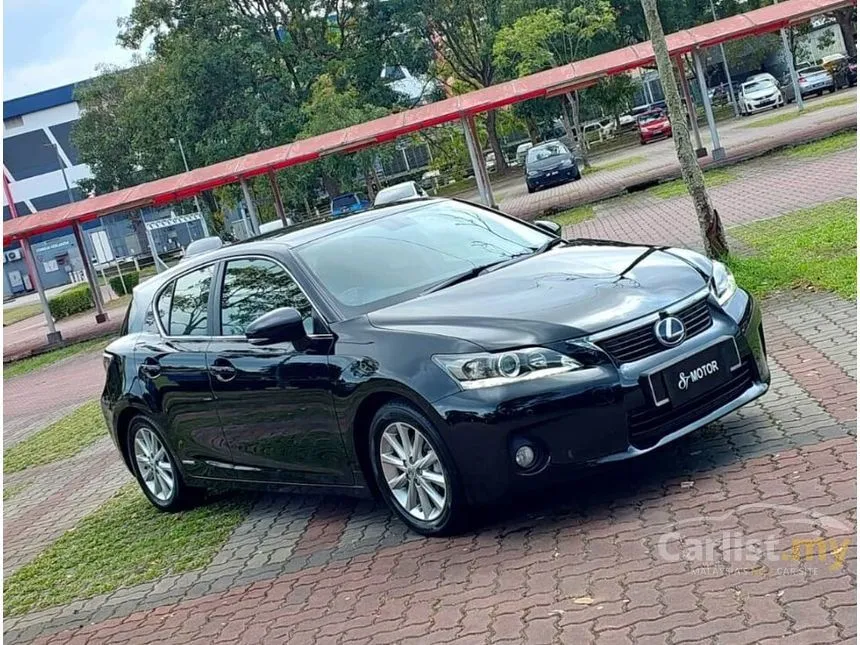 2012 Lexus CT200h Hatchback