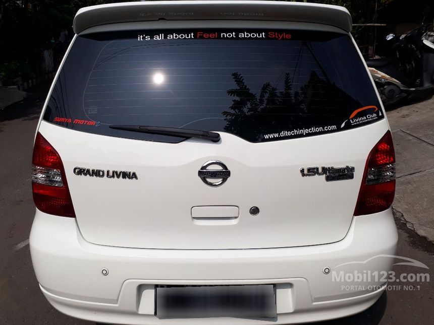 2013 Nissan Grand Livina Ultimate MPV