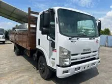 Isuzu Npr71ukh 17ft kargo am /Bdm5000kg /green engine /Year 2015