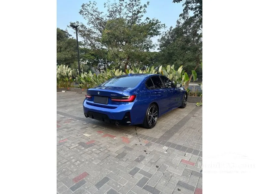 2024 BMW 330i M Sport Pro Sedan