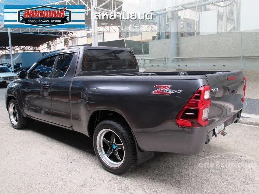 2024 Toyota HILUX REVO Z Edition Mid Smart Cab Pickup