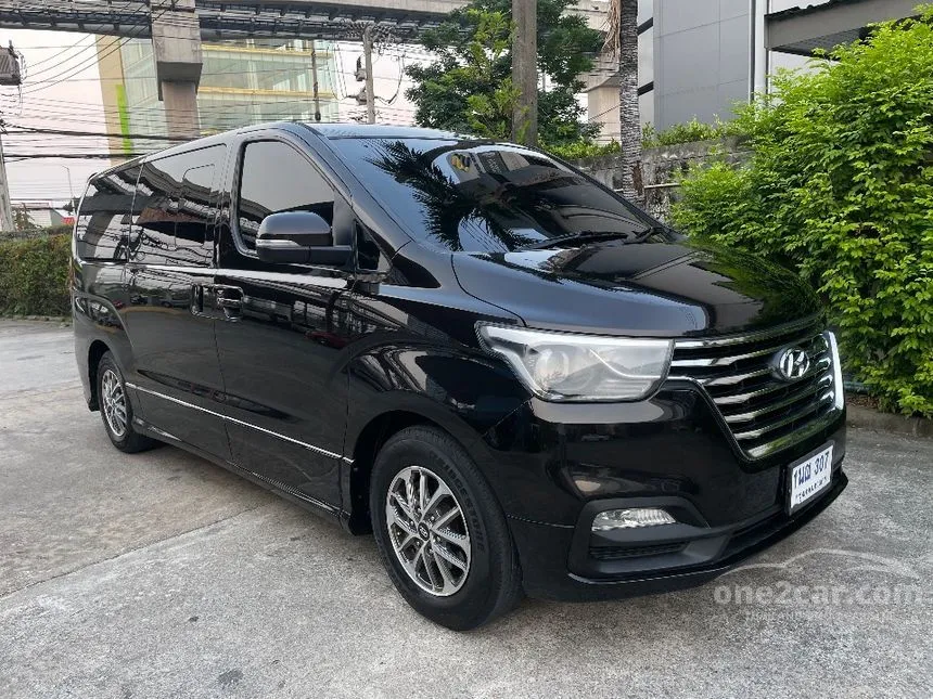 2019 Hyundai H-1 Elite Van