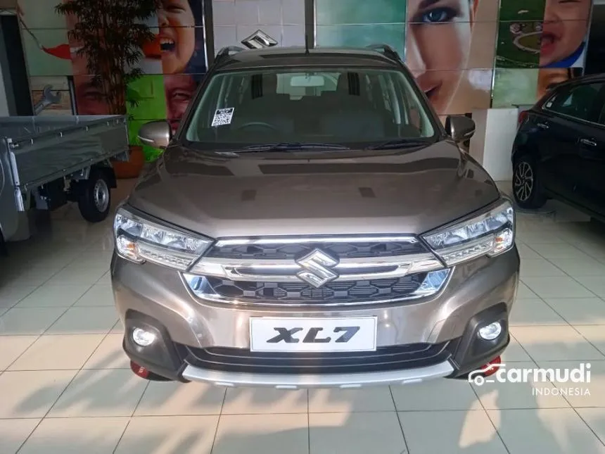 Jual Mobil Suzuki XL7 2024 Zeta 1.5 di DKI Jakarta Automatic SUV Abu