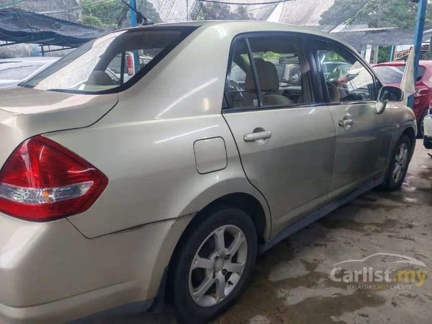 2007 Nissan Latio ST Sedan