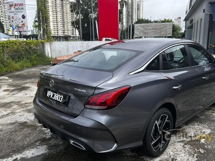 2025 MG 5 Sedan