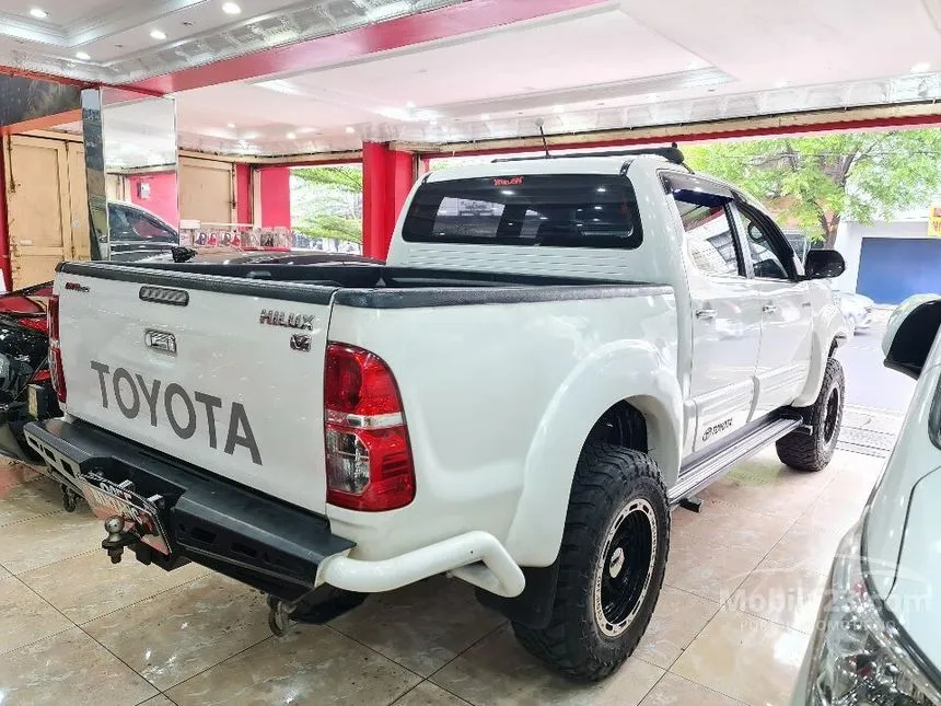 2015 Toyota Hilux V Pick-up