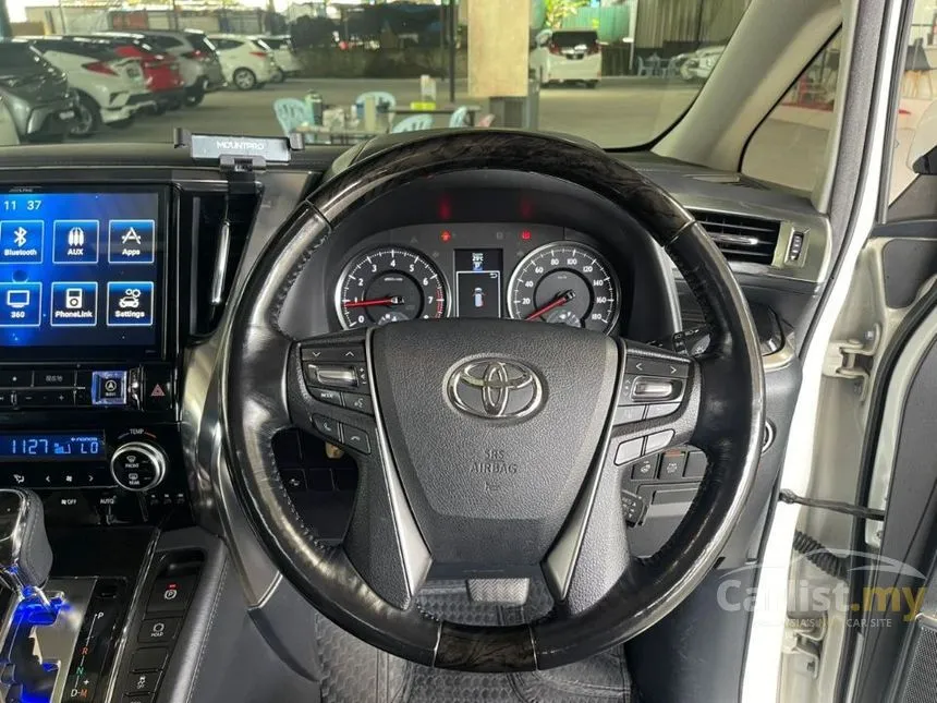 2018 Toyota Alphard MPV