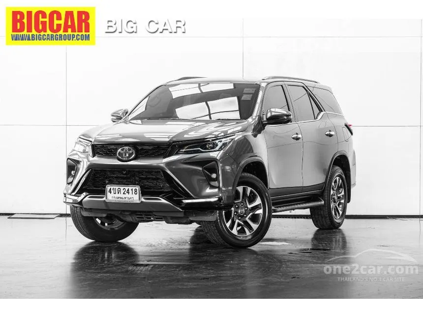 2023 Toyota FORTUNER Leader V SUV