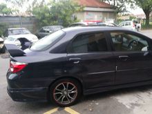 2007 Honda City 1.5 i-DSI Sedan with bodykit and LCD