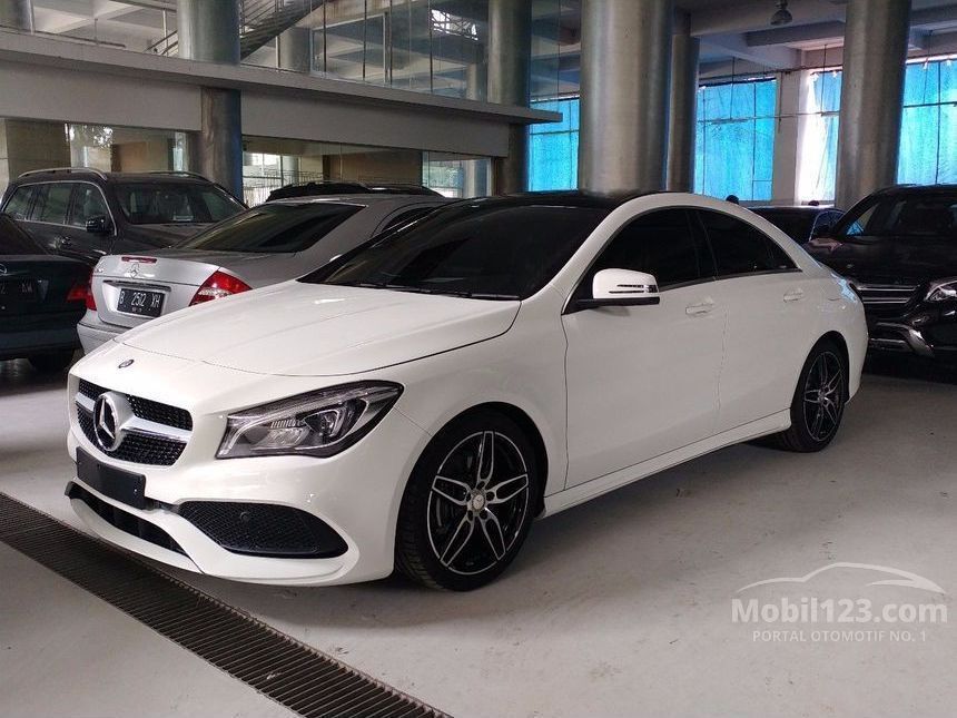 Jual Mobil  Mercedes  Benz CLA200 2019 AMG 1 6 di DKI 