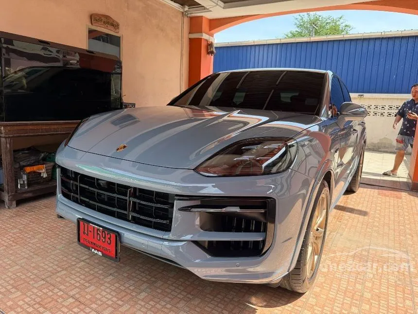 2024 Porsche CAYENNE E-Hybrid SUV