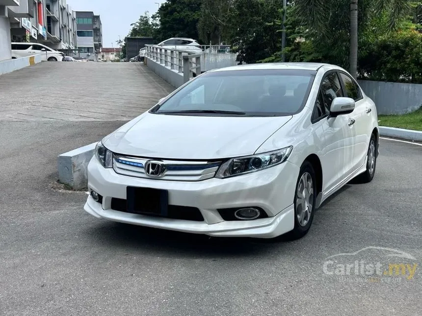 2013 Honda Civic Hybrid Sedan