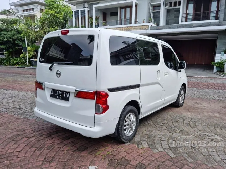 Jual Mobil Nissan Evalia 2013 SV 1.5 di Yogyakarta Automatic MPV Putih Rp 87.000.000