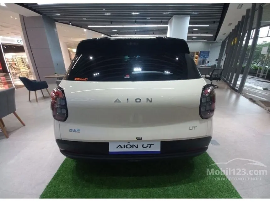 2026 GAC AION UT Premium Hatchback