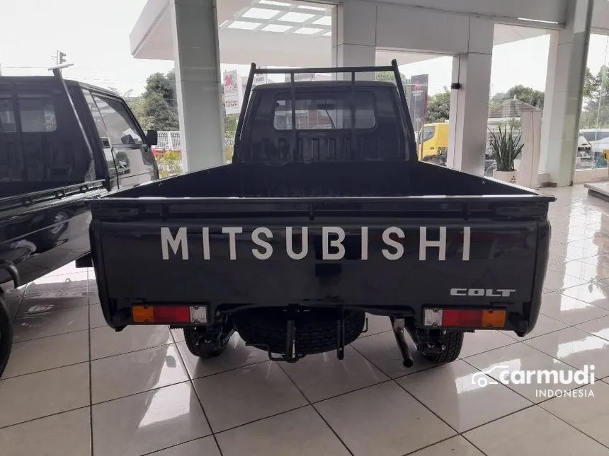 2022 Mitsubishi Colt L300 Pick-up