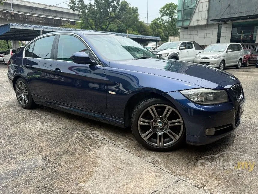 2011 BMW 320i Sedan
