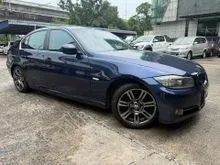 2011 BMW 320i 2.0 Sedan