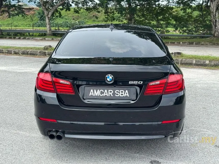 2012 BMW 520i Sedan