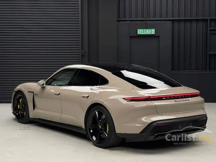 2021 Porsche Taycan Turbo S Sedan