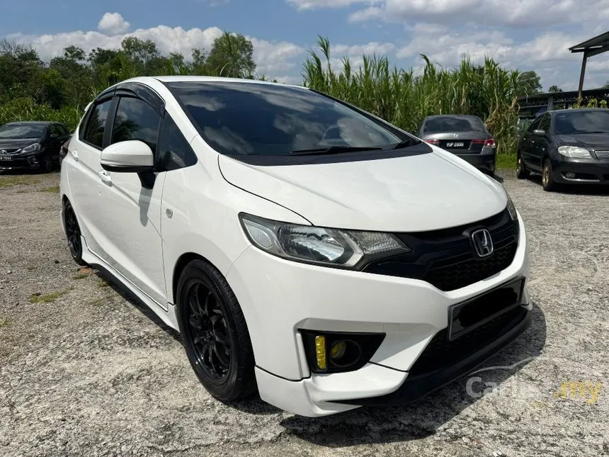 2015 Honda Jazz E Hatchback