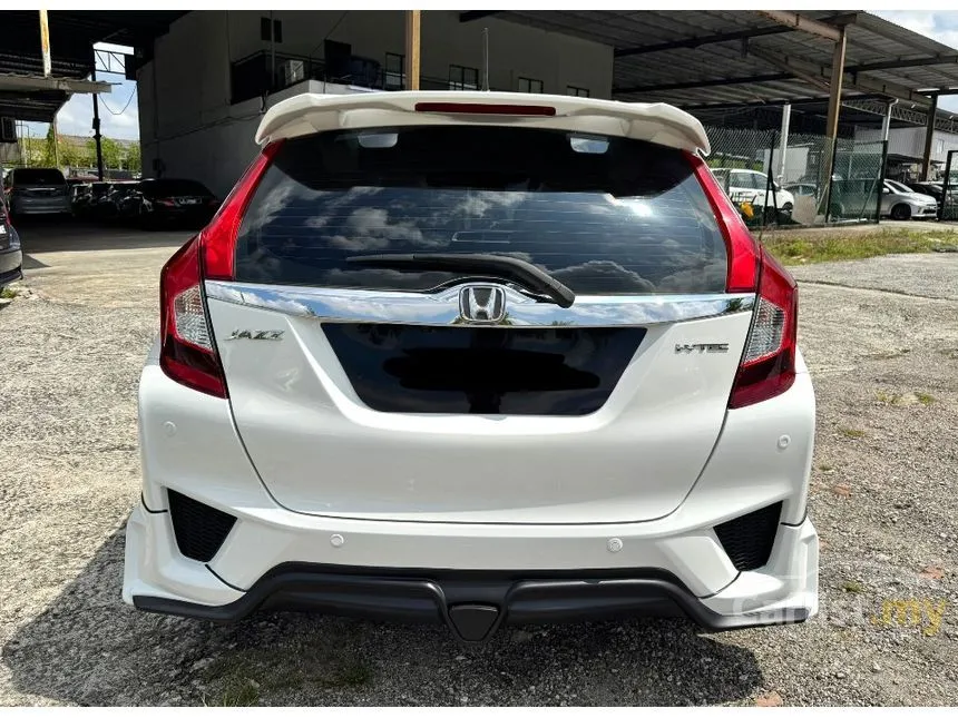 2015 Honda Jazz E Hatchback