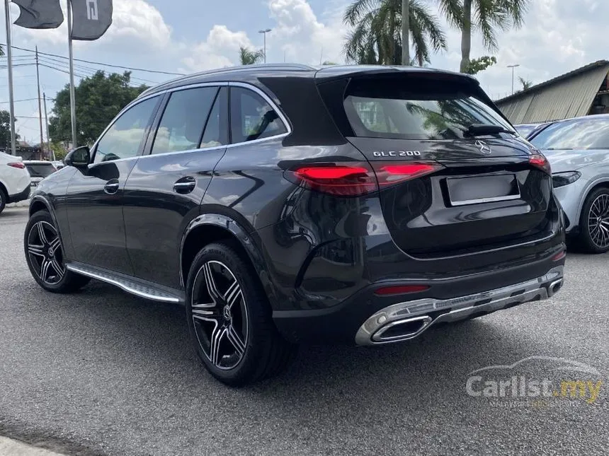 2026 Mercedes-Benz GLC200 4MATIC SUV