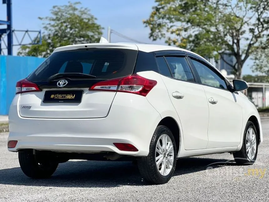 2019 Toyota Yaris J Hatchback