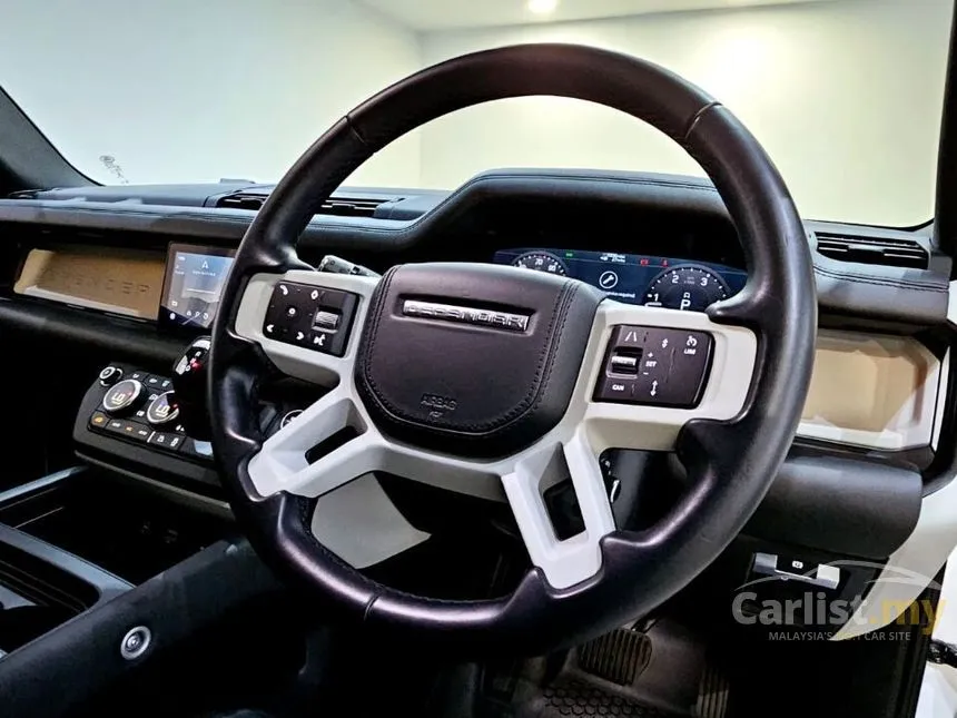 2021 Land Rover Defender 110 D300 SUV
