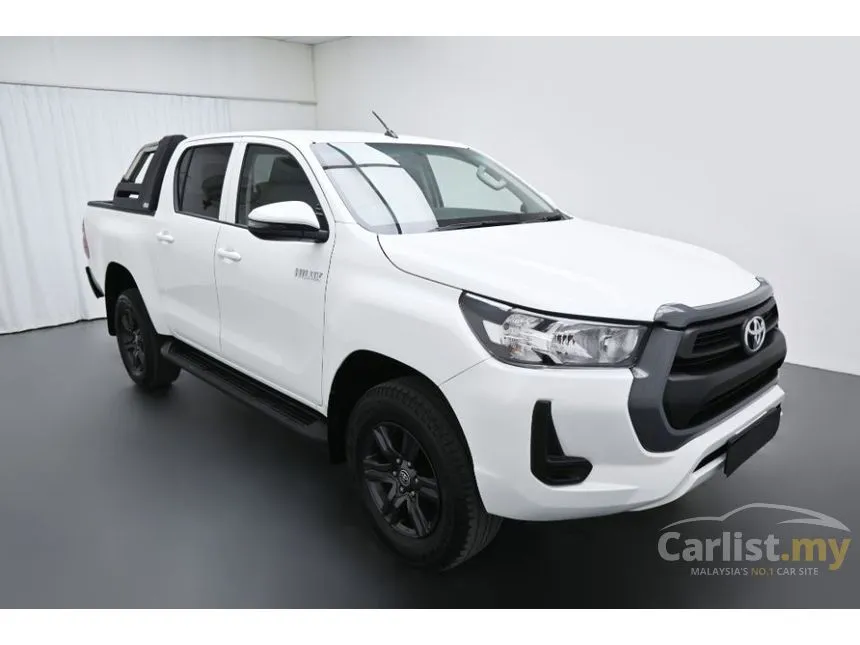 2023 Toyota Hilux E Dual Cab Pickup
