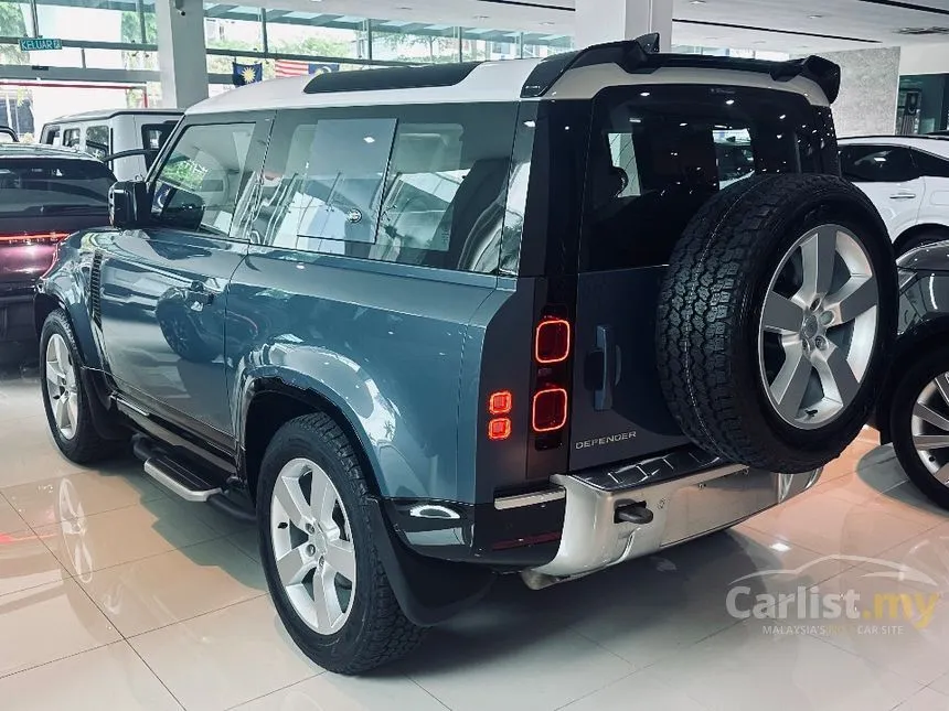 2023 Land Rover Defender 90 P300 SE SUV