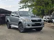 Used 2013 Toyota Hilux 2.5 G VNT 4WD Dual Cab (M) Pickup Truck 2 Years Warranty (T&Cs)