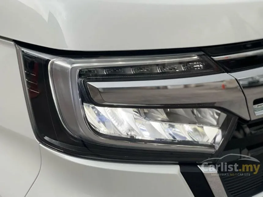 2022 Honda N-Box Custom G L Hatchback