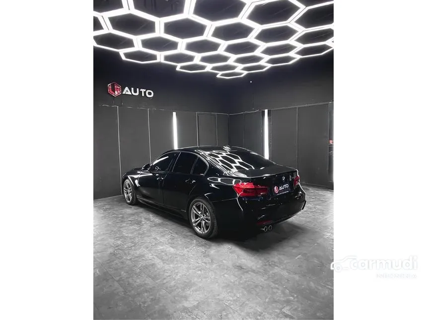2018 BMW 330i M Sport Sedan