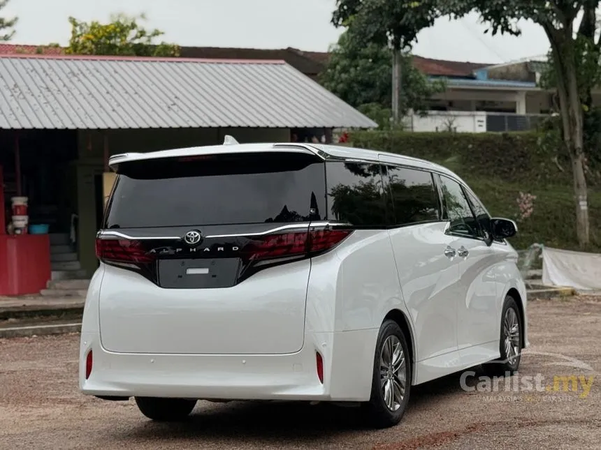 2024 Toyota Alphard Z 7-Seater MPV