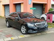 2013 Mercedes-Benz E200 2.0 Classic Sedan Low KM Pjk 06-23 PLAT F DP RIngan Bisa TT*