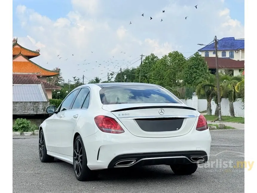 2018 Mercedes-Benz C300 AMG Line Sedan