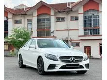 2018 Mercedes-Benz C300 2.0 AMG Line Sedan