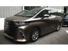 Mileage 0,047 km only. Unreg 2025 . JBL, Side Steps, Sunroof, DIM, HUD, [ New Car Condition ] [ Limited Gold Colour Unit ].