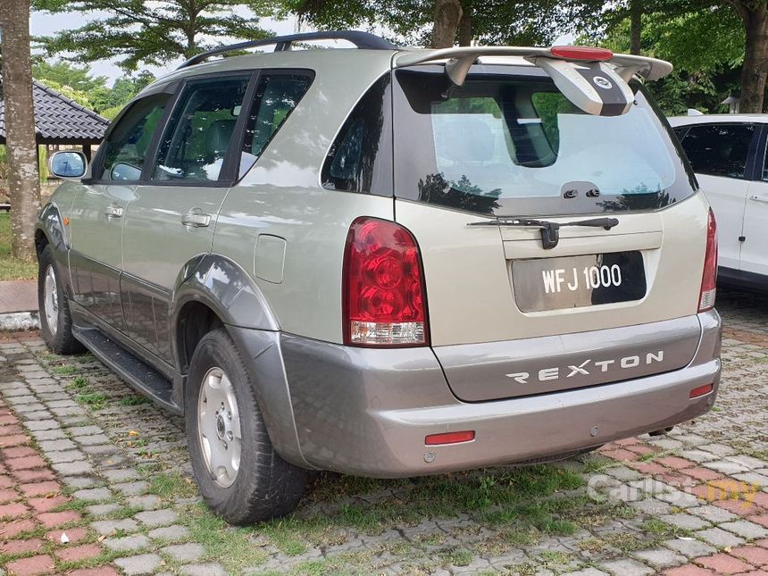 2002 Ssangyong Rexton RX320 SUV