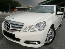 MERCEDES BENZ E350 3.5(A) AVANTGARDE 100% ACCIDENT FREE TIP TOP CONDITIONS LIKE NEW