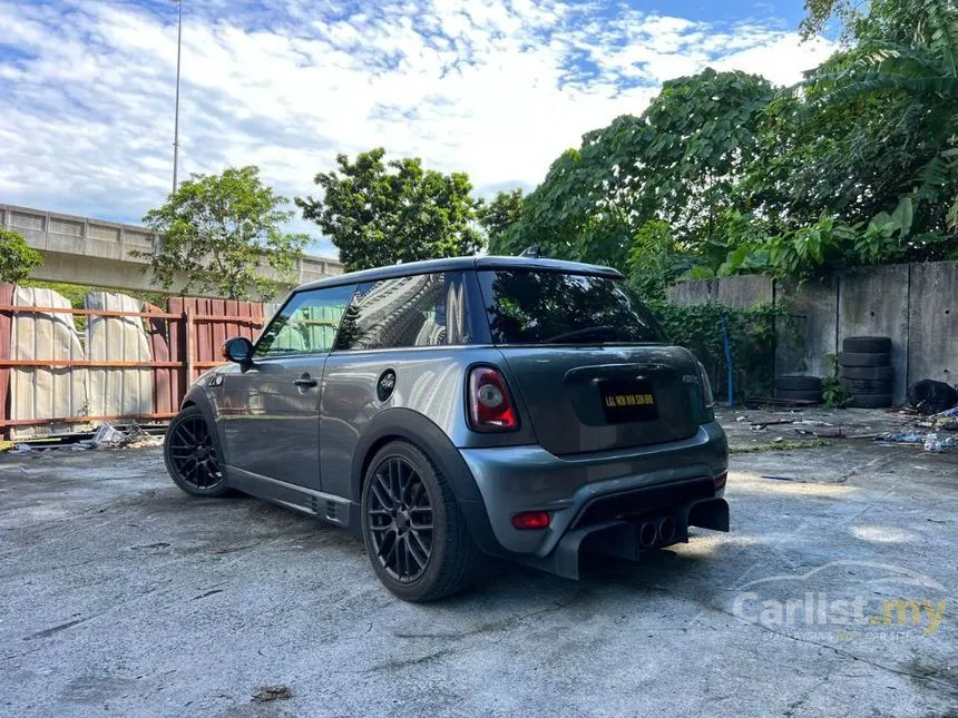 2007 MINI Cooper S Hatchback