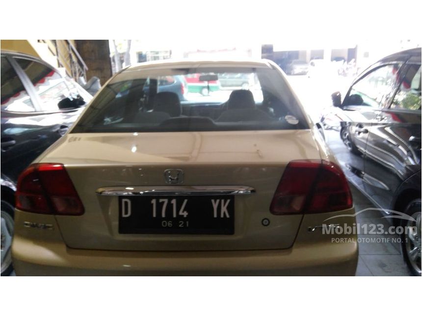 Jual Mobil  Honda  Civic  2001 VTi S Exclusive 1 7 di Jawa 