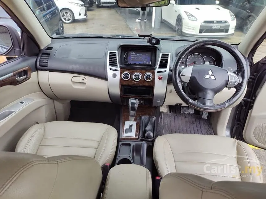 2011 Mitsubishi Pajero Sport VGT SUV