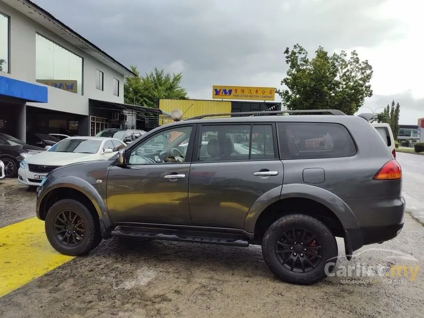 2011 Mitsubishi Pajero Sport VGT SUV