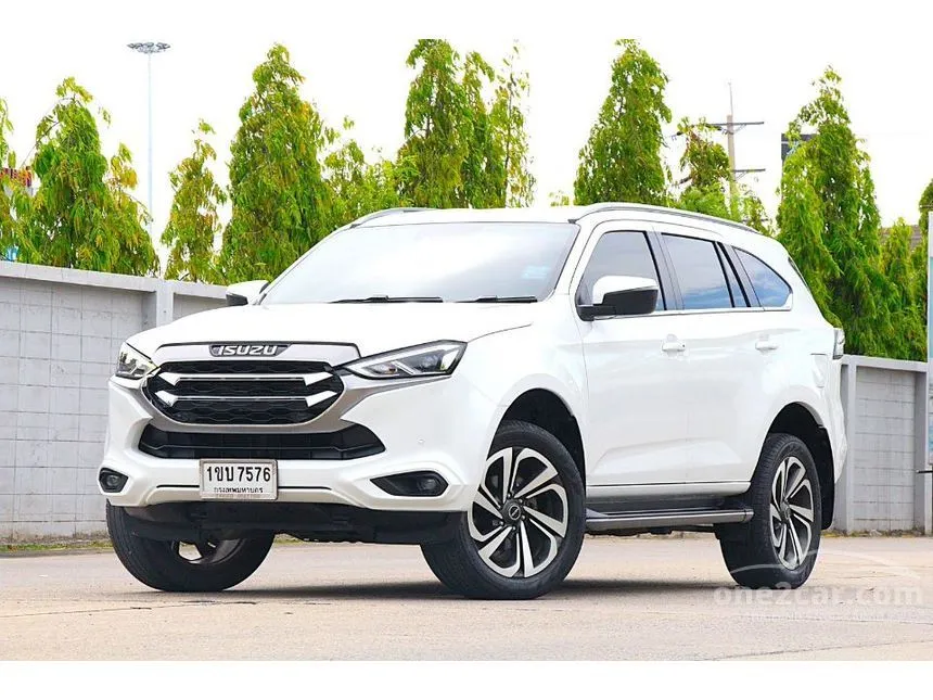 2021 Isuzu MU-X Ultimate SUV