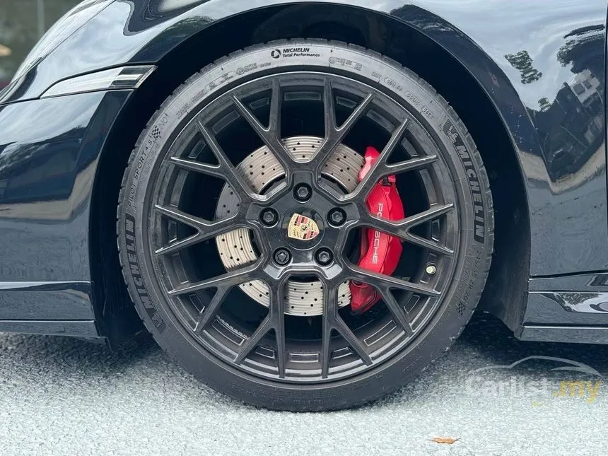 2019 Porsche 911 Carrera 4S Coupe