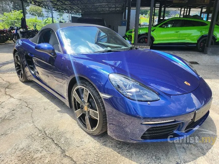 2021 Porsche 718 Boxster Convertible